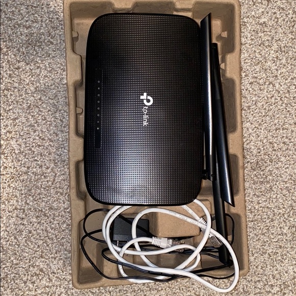 Tp-link 450 Mbps Wireless N Router - Picture 8 of 9